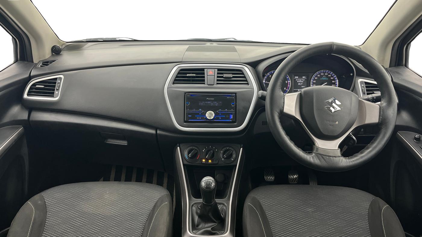 2018 Maruti S Cross SIGMA 1.3, Diesel, Manual, 62,019 km, Dashboard