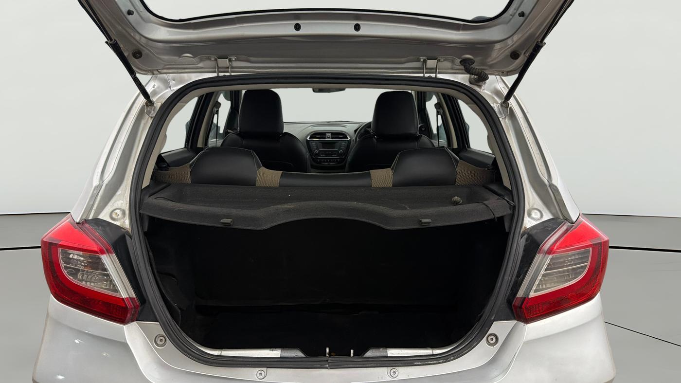 2016 Tata Tiago XZ PETROL, Petrol, Manual, 30,394 km, Boot Open Zoomed View