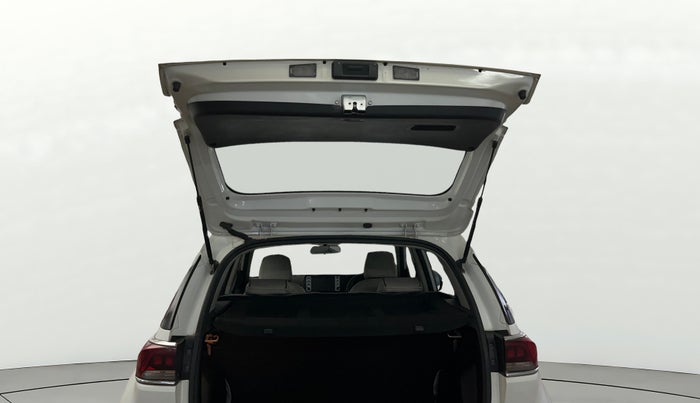 2020 KIA SONET HTK PLUS 1.0 IMT, Petrol, Manual, 36,750 km, Boot Door Open