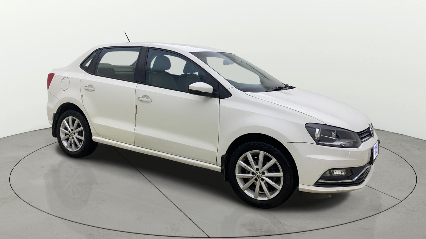 2017 Volkswagen Ameo HIGHLINE1.2L PLUS 16 ALLOY, Petrol, Manual, 83,570 km, Right Front Diagonal