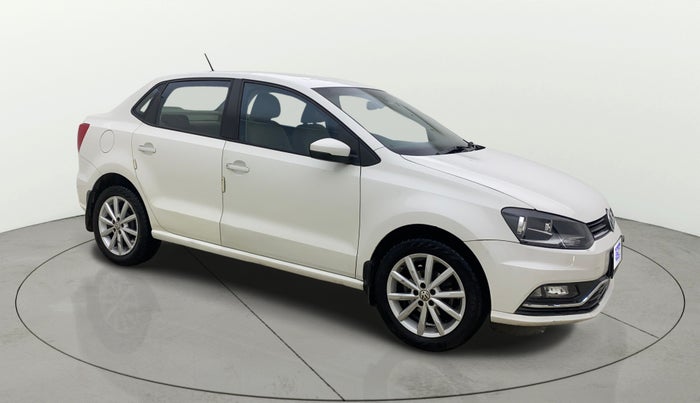 2017 Volkswagen Ameo HIGHLINE1.2L PLUS 16 ALLOY, Petrol, Manual, 83,634 km, Right Front Diagonal