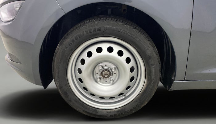 2020 Tata ALTROZ XT PETROL, Petrol, Manual, 44,220 km, Left Front Wheel