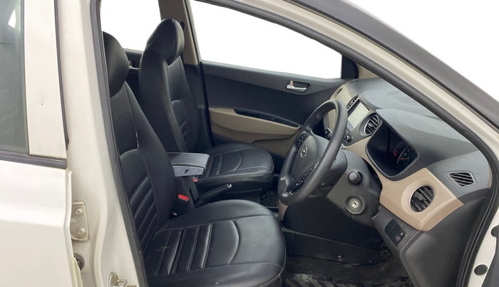 2017 Hyundai Grand i10 SPORTZ (O) AT 1.2 KAPPA VTVT, Petrol, Automatic, 66,322 km, Right Side Front Door Cabin