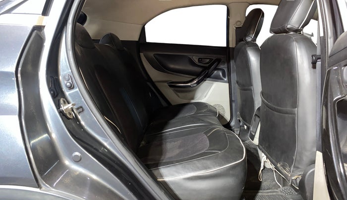 2019 Tata NEXON XM PETROL, Petrol, Manual, 31,721 km, Right Side Rear Door Cabin