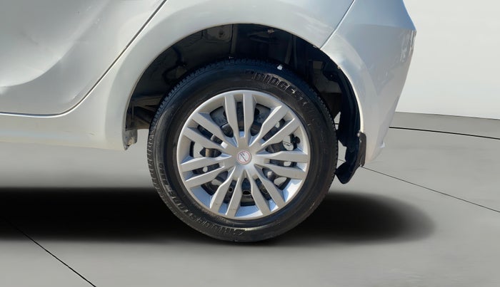 2022 Tata Tiago XT (O) PETROL, Petrol, Manual, 30,136 km, Left Rear Wheel