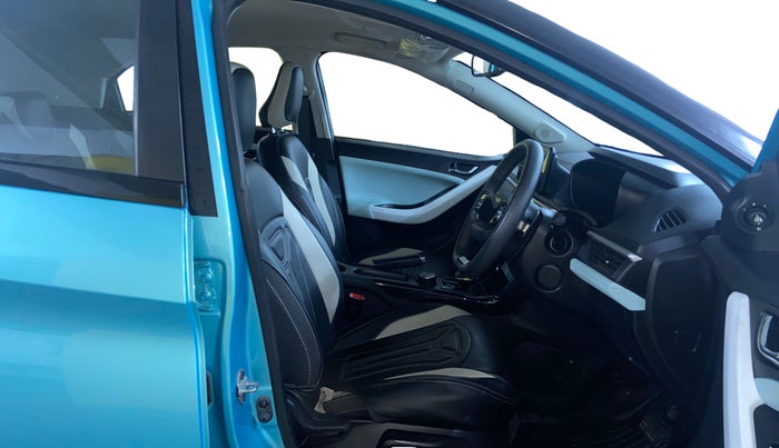 2024 Tata NEXON CREATIVE+ DCA 1.2 PETROL, Petrol, Automatic, 18,392 km, Right Side Front Door Cabin