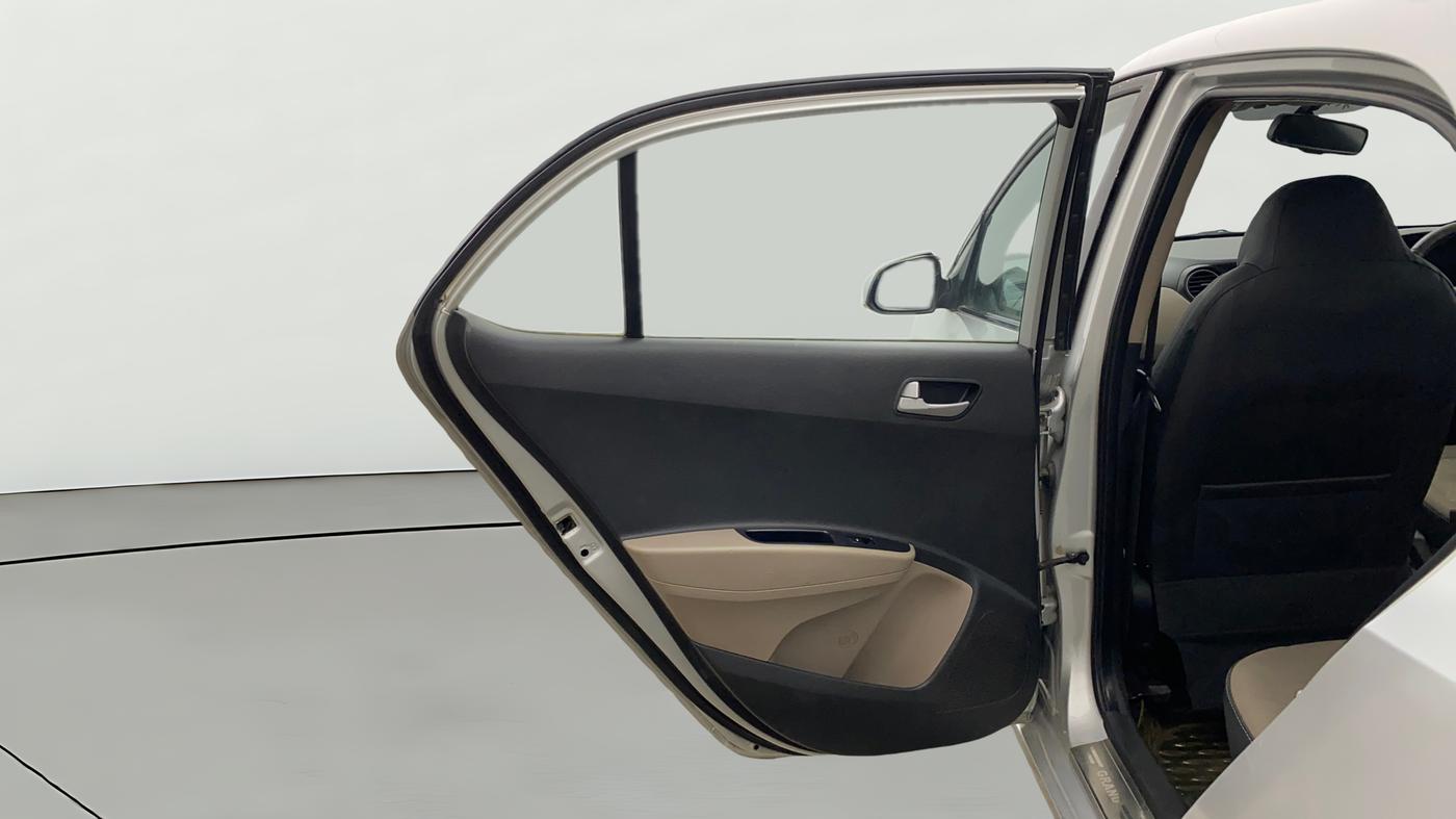 2014 Hyundai Xcent SX AT 1.2 (O), Petrol, Automatic, 88,057 km, LHS Rear Door