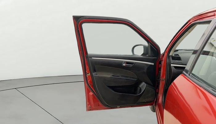 2014 Maruti Swift VXI, Petrol, Manual, 73,057 km, LHS Front Door