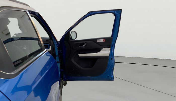 2021 Tata PUNCH CREATIVE  AMT, Petrol, Automatic, 60,070 km, RHS Front Door