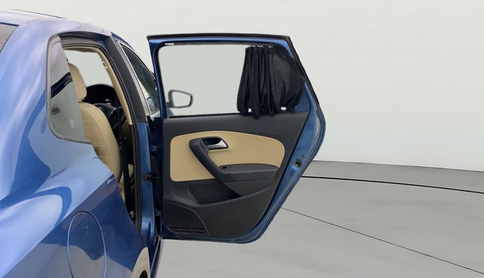 2016 Volkswagen Ameo HIGHLINE DSG 1.5 DIESEL , Diesel, Automatic, 1,21,481 km, RHS Rear Door