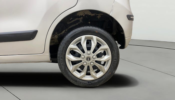 2016 Maruti Wagon R 1.0 VXI, Petrol, Manual, 48,606 km, Left Rear Wheel