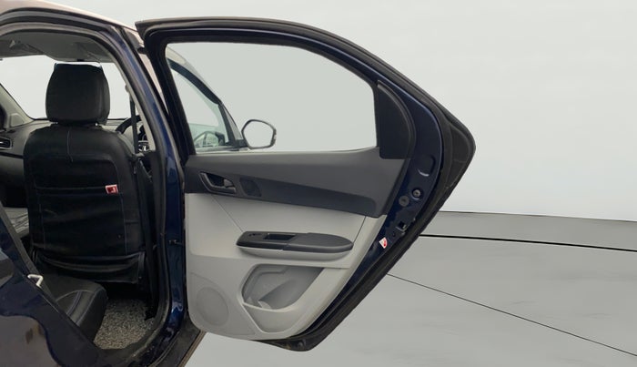 2022 Tata Tiago XT (O) PETROL, Petrol, Manual, 2,819 km, RHS Rear Door