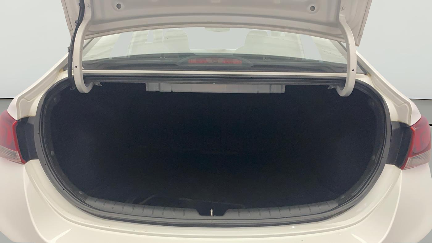 2018 Hyundai Verna 1.6 VTVT SX O, Petrol, Manual, 87,353 km, Boot Open Zoomed View