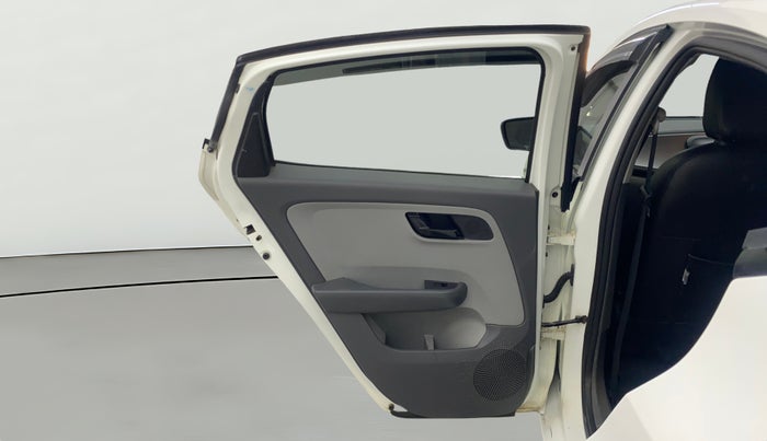 2020 Tata ALTROZ XT PETROL, Petrol, Manual, 53,590 km, LHS Rear Door