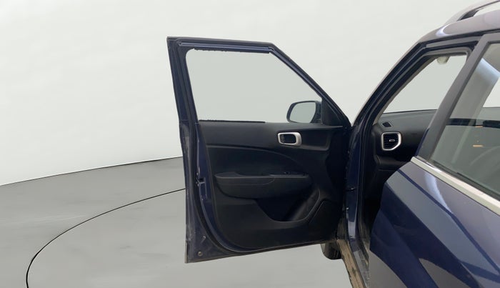 2019 Hyundai VENUE SX 1.4 CRDI, Diesel, Manual, 82,446 km, LHS Front Door