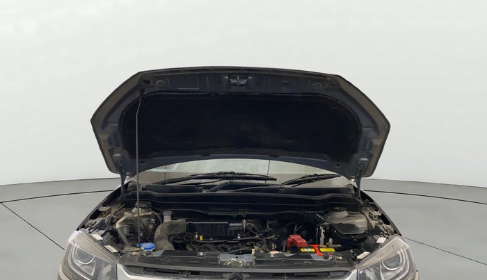 2022 Maruti Vitara Brezza LXI, Petrol, Manual, 38,066 km, Open Bonet