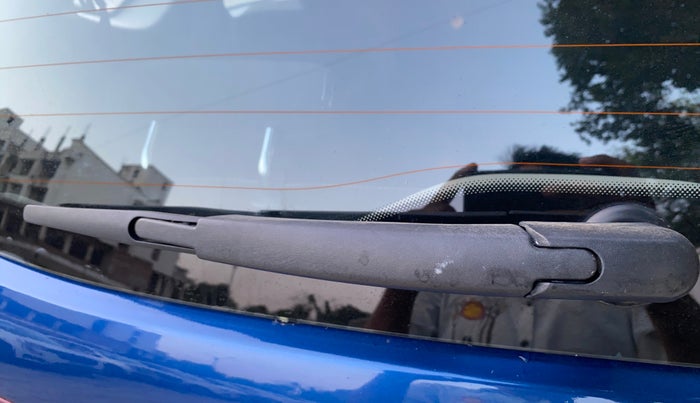 2019 Renault TRIBER RXZ, Petrol, Manual, 72,819 km, Rear Wiper