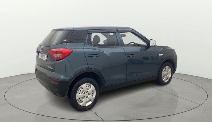 2021 Mahindra XUV300 W4 1.2 PETROL, Petrol, Manual, 34,008 km, Right Back Diagonal