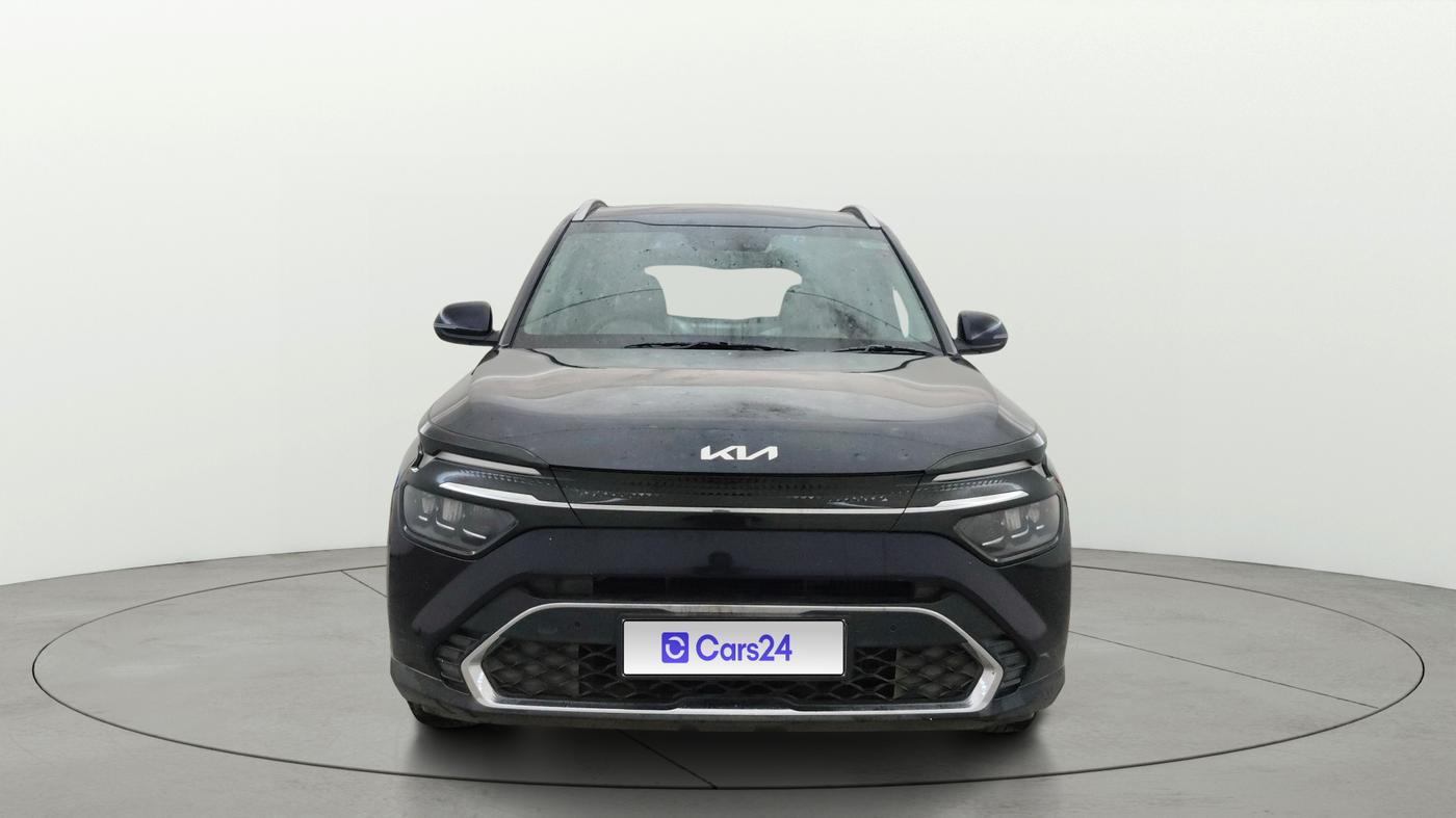 2022 KIA CARENS LUXURY PLUS 1.5 DIESEL AT 7 STR, Diesel, Automatic, 27,753 km, Front