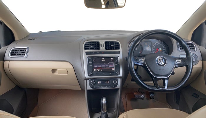 2018 Volkswagen Vento HIGHLINE PLUS 1.5 AT 16 ALLOY, Diesel, Automatic, 1,31,512 km, Dashboard