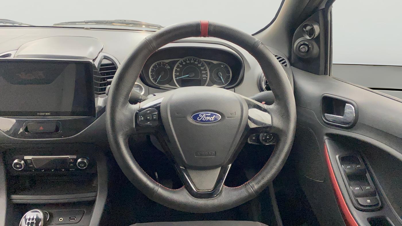 2020 Ford FREESTYLE TITANIUM 1.5 DIESEL, Diesel, Manual, 32,601 km, Steering Wheel Close Up