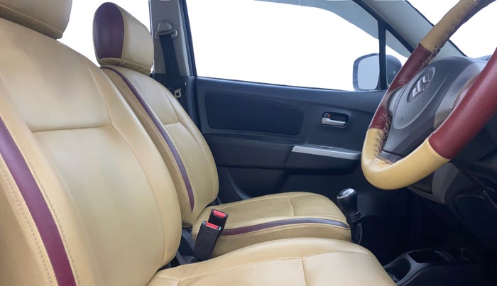 2012 Maruti Wagon R 1.0 VXI, Petrol, Manual, 32,109 km, Right Side Front Door Cabin