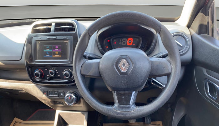 2019 Renault Kwid RXT 1.0 AMT (O), Petrol, Automatic, 95,870 km, Steering Wheel Close Up