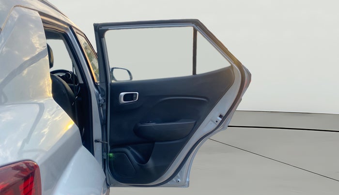 2021 Hyundai VENUE S 1.2, Petrol, Manual, 50,845 km, RHS Rear Door