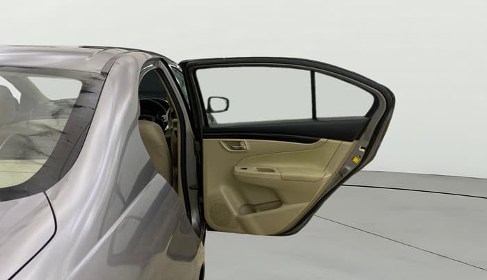 2016 Maruti Ciaz VXI, Petrol, Manual, 42,786 km, RHS Rear Door