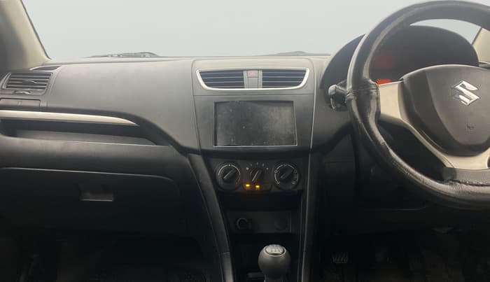 2013 Maruti Swift VXI, Petrol, Manual, 1,25,352 km, Air Conditioner