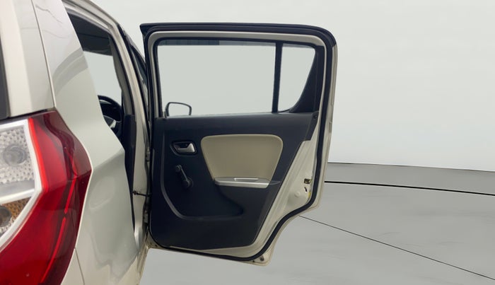 2019 Maruti Alto K10 VXI (O), Petrol, Manual, 33,237 km, RHS Rear Door