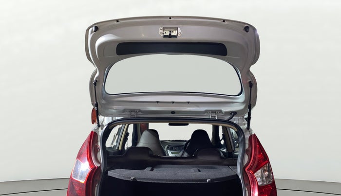 2017 Hyundai Eon SPORTZ, Petrol, Manual, 24,066 km, Boot Door Open