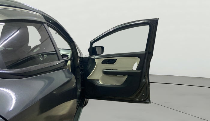 2023 Tata ALTROZ XE CNG, CNG, Manual, 67,775 km, RHS Front Door