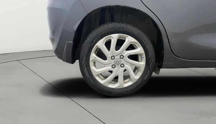 2022 Maruti Baleno ZETA PETROL 1.2, Petrol, Manual, 33,911 km, Right Rear Wheel