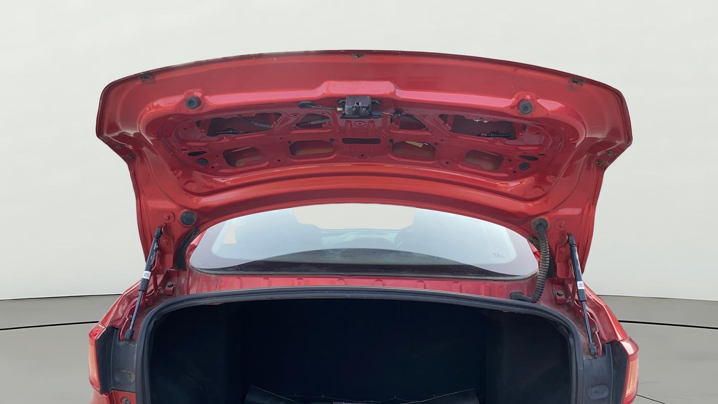 2018 Tata TIGOR XT PETROL, Petrol, Manual, 1,00,869 km, Boot Door Open