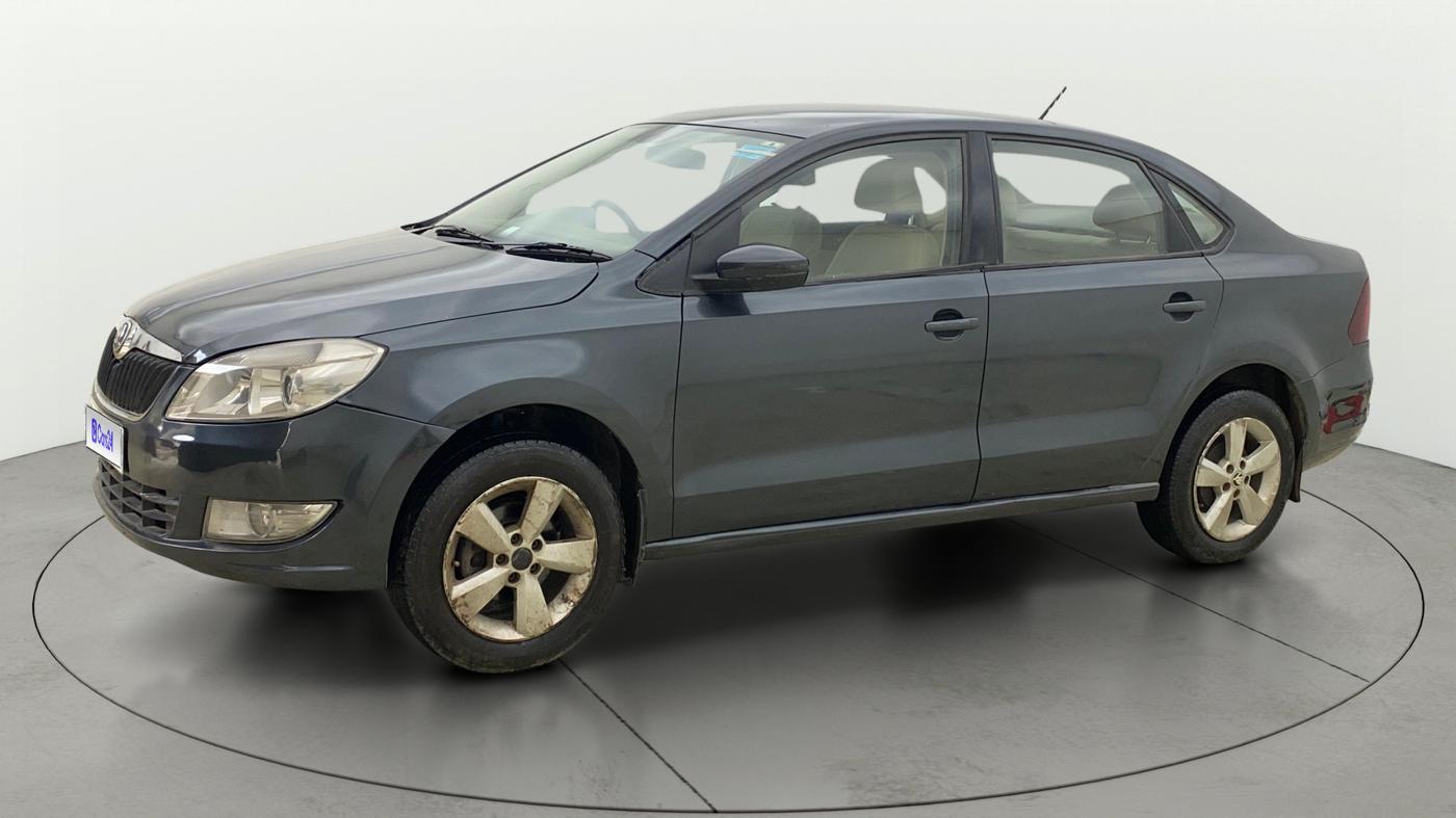 2015 Skoda Rapid 1.6 MPI STYLE PLUS, CNG, Manual, 1,29,687 km, Left Front Diagonal