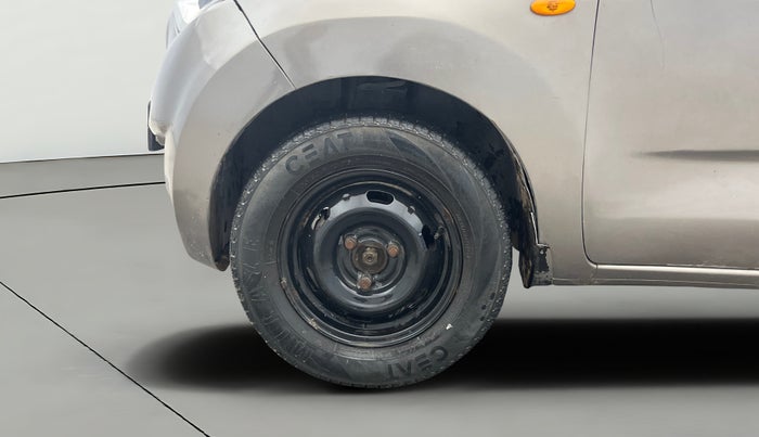 2017 Datsun Redi Go T (O), Petrol, Manual, 42,661 km, Left Front Wheel