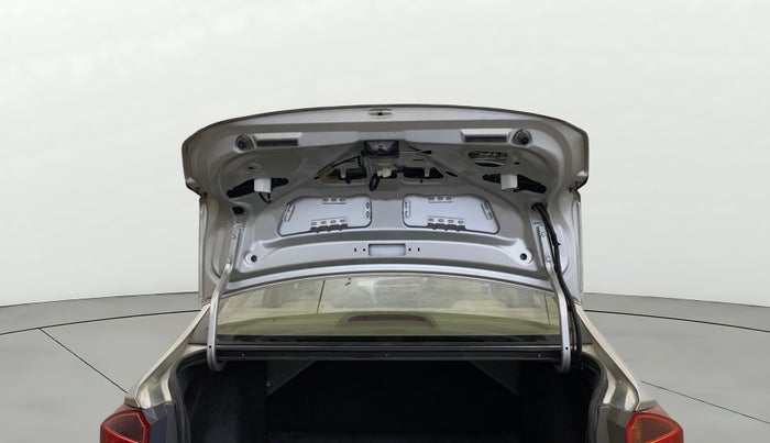 2014 Honda City 1.5L I-VTEC V MT, Petrol, Manual, 52,786 km, Boot Door Open