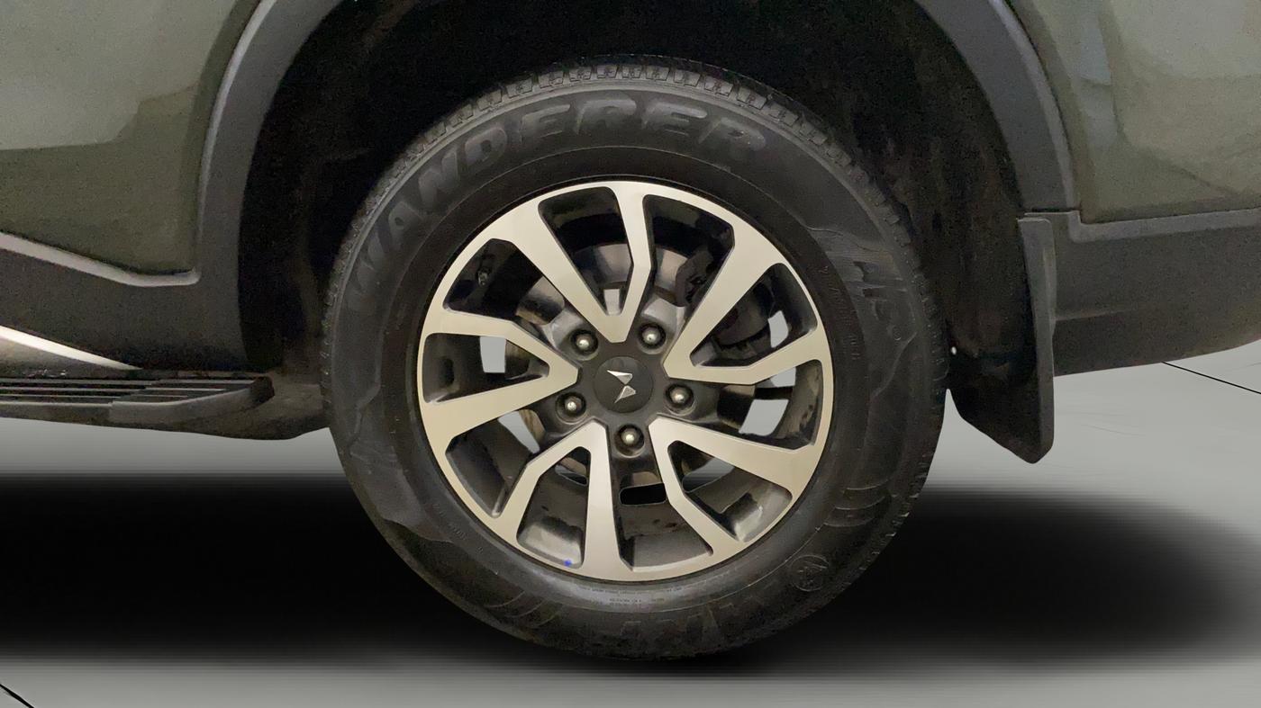 2022 Mahindra SCORPIO-N Z8 L PETROL AT 7 STR, Petrol, Automatic, 25,934 km, Left Rear Wheel