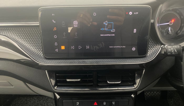 2022 Skoda KUSHAQ STYLE 1.0L TSI AT (6 AIRBAGS), Petrol, Automatic, 34,408 km, Air Conditioner