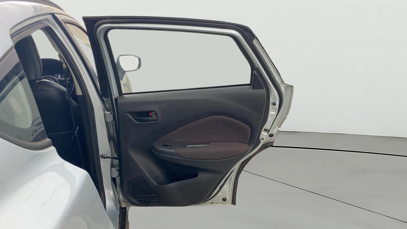 2023 Maruti FRONX DELTA PLUS 1.2MT, Petrol, Manual, 31,992 km, RHS Rear Door