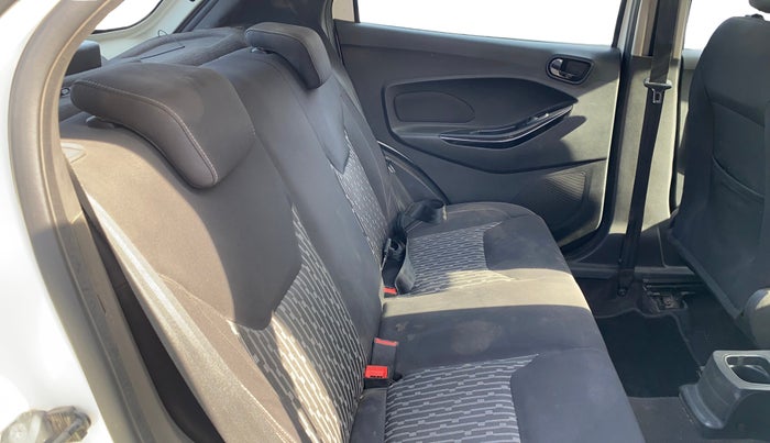 2020 Ford New Figo TITANIUM 1.2 PETROL MT, Petrol, Manual, 47,006 km, Right Side Rear Door Cabin