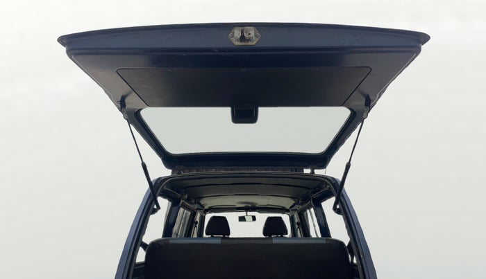 2017 Maruti OMNI E 8 STR, Petrol, Manual, 22,591 km, Boot Door Open