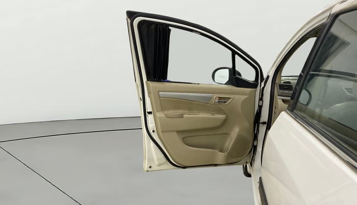 2018 Maruti Ertiga VXI CNG, CNG, Manual, 57,146 km, LHS Front Door