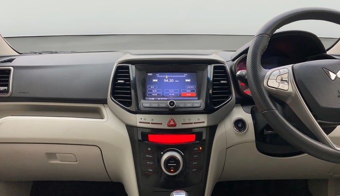 2023 Mahindra XUV300 W8 (O) 1.5 DIESEL AMT, Diesel, Automatic, 63,752 km, Air Conditioner