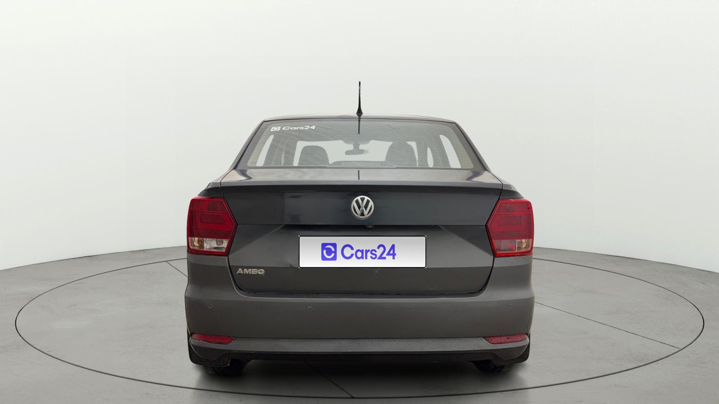 2017 Volkswagen Ameo HIGHLINE1.2L PLUS 16 ALLOY, Petrol, Manual, 82,189 km, Back/Rear