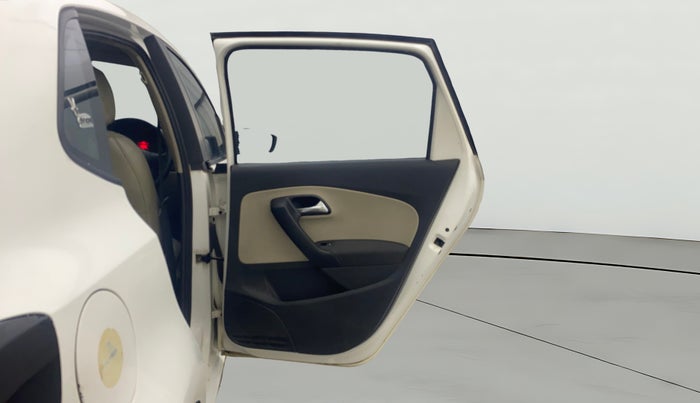 2014 Volkswagen Polo HIGHLINE1.2L, Petrol, Manual, 1,18,268 km, RHS Rear Door