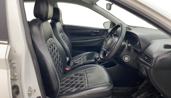 2023 Hyundai NEW I20 SPORTZ 1.2 MT, Petrol, Manual, 51,244 km, Right Side Front Door Cabin