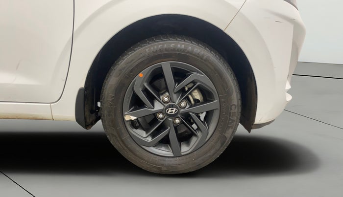 2021 Hyundai GRAND I10 NIOS SPORTZ 1.2 KAPPA VTVT, Petrol, Manual, 6,688 km, Right Front Wheel