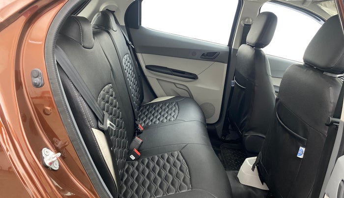 2025 Tata Tiago XZA, Petrol, Automatic, 3,852 km, Right Side Rear Door Cabin